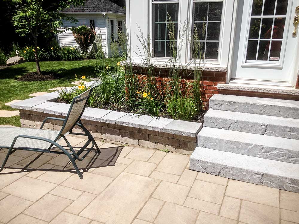 Pointe-Claire Landscaping
